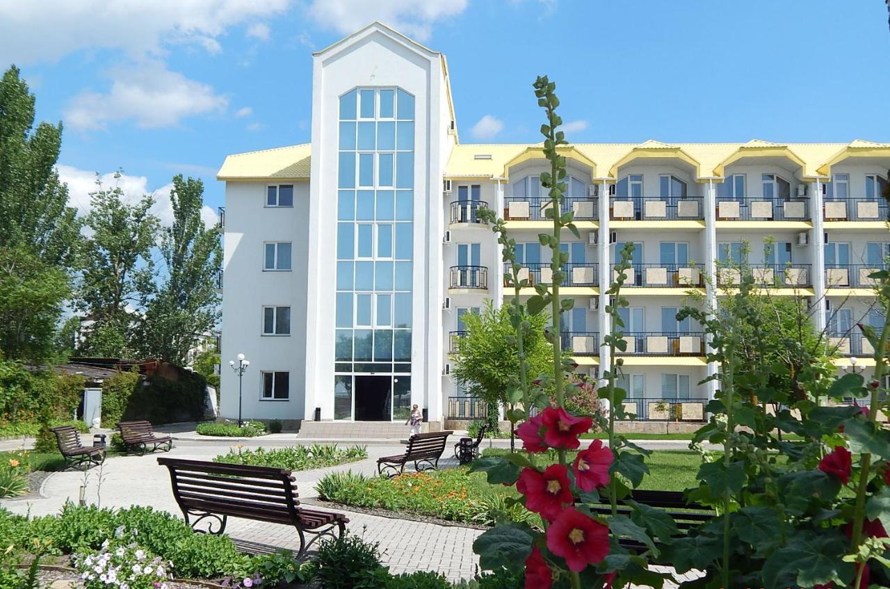 Отель Мелиоратор-Юг Koblevo Εξωτερικό φωτογραφία